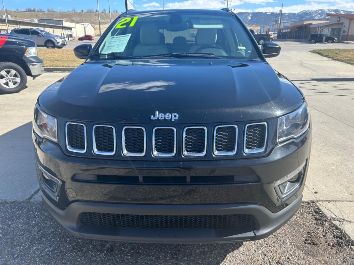 2021 Black /Black/Gray Jeep Compass Latitude (3C4NJDBB3MT) with an 2.4L engine, Automatic transmission, located at 3030 CY Ave, Casper, WY, 82604, (307) 265-3830, 42.827816, -106.357483 - Photo#2